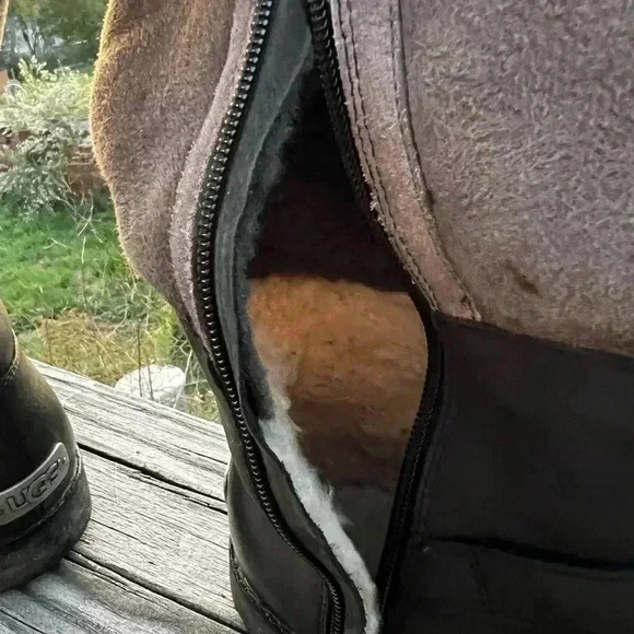 UGG Daleane Boots In Black & Charcoal Gray Womens Size 10 Leather/Shearl… - Picture 10 of 13